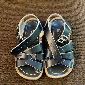 Navy blue saltwater sandals!
